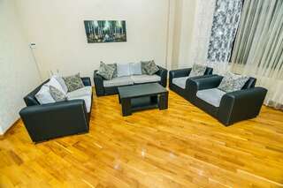 Апартаменты Luxary Apartment Molocan Garden Баку Апартаменты с 3 спальнями-4