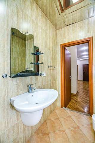 Апартаменты Luxary Apartment Molocan Garden Баку Апартаменты с 3 спальнями-77