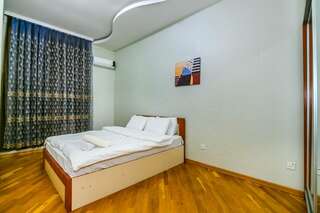 Апартаменты Luxary Apartment Molocan Garden Баку Апартаменты с 3 спальнями-8