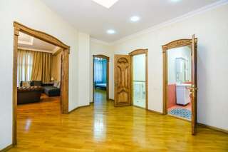 Апартаменты Luxary Apartment Molocan Garden Баку Апартаменты с 3 спальнями-91